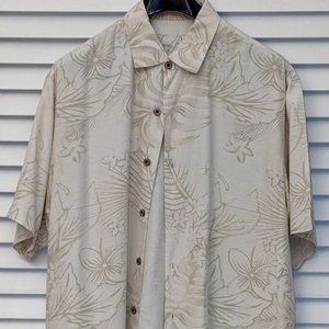 Tommy Bahama Silk Short Sleeved Shirt in Men's XL